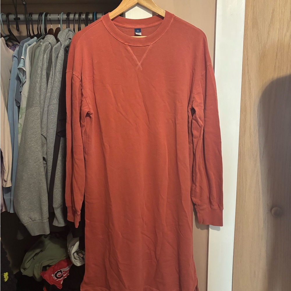 Old Navy Terracotta Sweatshirt